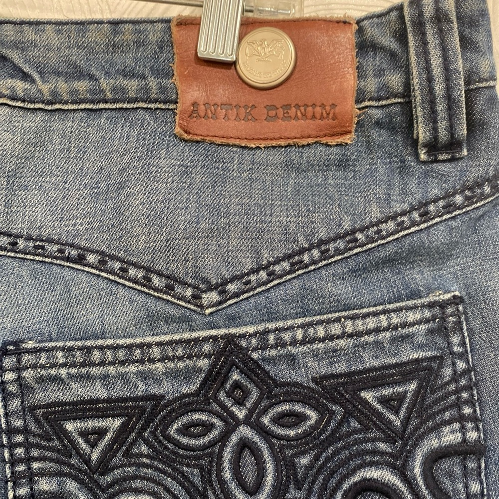 ANTIK DENIM JEANS SZ 34x33 Embroidered Pockets Y2K